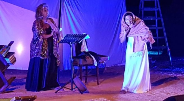 «La terrazza e la luna»: viaggio filosofico nel Mediterraneo capovolto